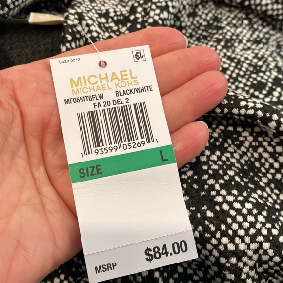 Michael Kors Black/White Off Shoulder w/Straps Woman’s Top - Picture 9 of 9